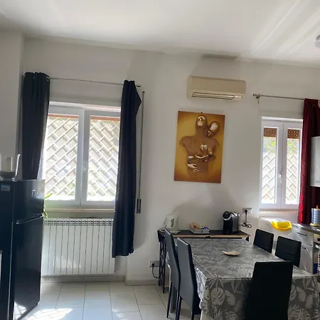 A Casa Di Gisa - Fiumicino Airport Апартаменты